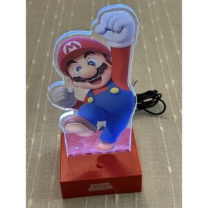 Super Mario Light Acrylic Decor by Paladone 2021 Gamer Cool Fun Nightlight Retro